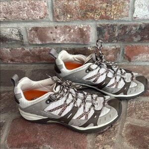 Merrell Continuum Gray and White Hiking Shoes. Ladies size 8. Great condition